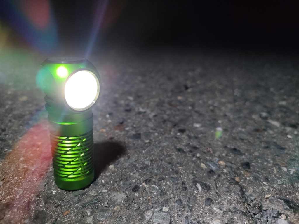 OLIGHT(オーライト) Perun 2 Mini