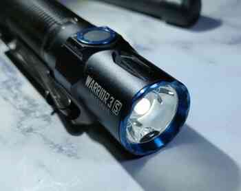 Olight WARRIOR 3S 評価レビュー 爆光2300lm　LEDハンドライト　懐中電灯